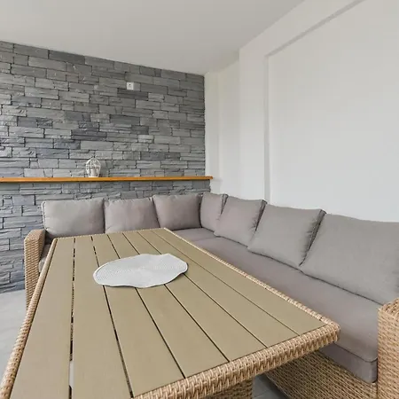 1 Bedroom Gorgeous In Pag * Pag Town