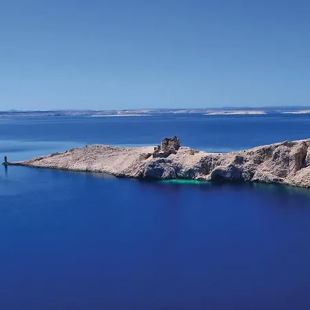 1 Bedroom Gorgeous In Pag * Pag Town